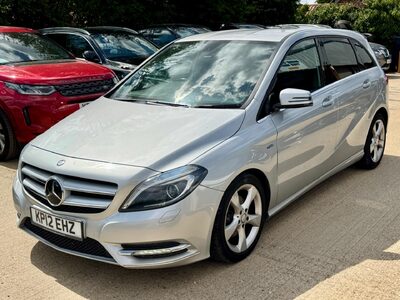 Mercedes-Benz B Class 1.6 B180 BlueEfficiency Sport 7G-DCT Euro 5 (s/s) 5dr