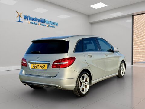 Mercedes-Benz B Class 1.6 B180 BlueEfficiency Sport 7G-DCT Euro 5 (s/s) 5dr 10