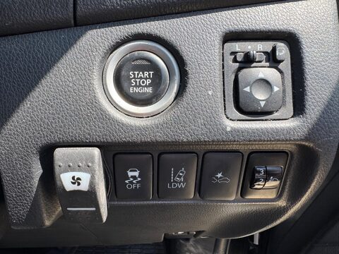 Mitsubishi L200 2.2 DI-D DC Warrior 4WD Euro 6 (s/s) 4dr 25