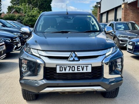 Mitsubishi L200 2.2 DI-D DC Warrior 4WD Euro 6 (s/s) 4dr 5