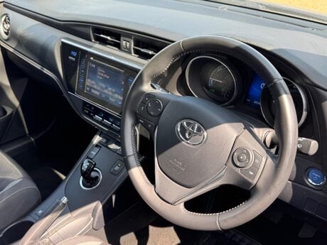 Toyota Auris 1.8 VVT-h Icon Touring Sports CVT Euro 6 (s/s) 5dr
