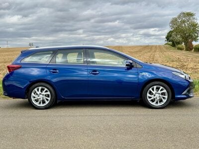 Toyota Auris 1.8 VVT-h Icon Touring Sports CVT Euro 6 (s/s) 5dr