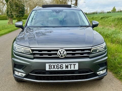 Volkswagen Tiguan 2.0 TDI BlueMotion Tech SEL DSG 4Motion Euro 6 (s/s) 5dr 6