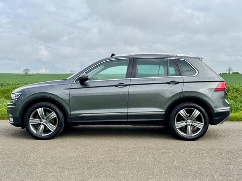 Volkswagen Tiguan 2.0 TDI BlueMotion Tech SEL DSG 4Motion Euro 6 (s/s) 5dr 8