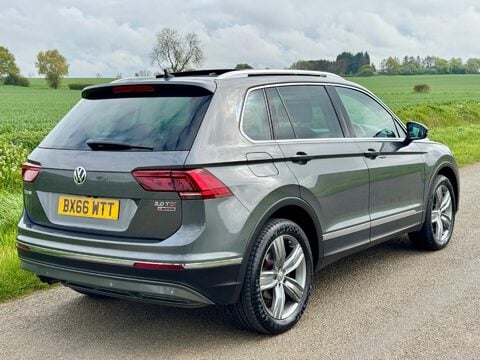Volkswagen Tiguan 2.0 TDI BlueMotion Tech SEL DSG 4Motion Euro 6 (s/s) 5dr 11