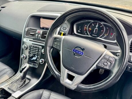 Volvo XC60 2.0 D4 R-Design Nav Auto Euro 6 (s/s) 5dr