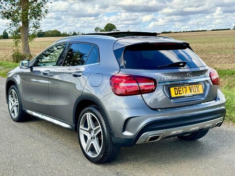 Mercedes-Benz GLA 2.1 GLA200d AMG Line (Premium Plus) 7G-DCT 4MATIC Euro 6 (s/s) 5dr 9
