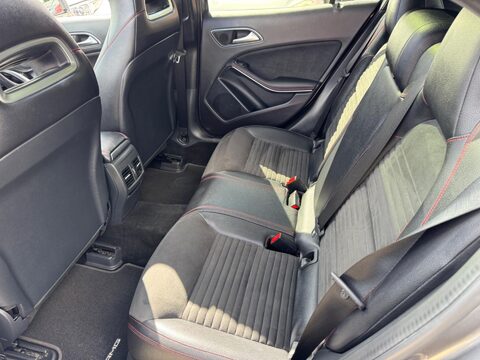 Mercedes-Benz GLA 2.1 GLA200d AMG Line (Premium Plus) 7G-DCT 4MATIC Euro 6 (s/s) 5dr 58