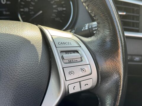 Nissan X-Trail 1.6 dCi n-tec 4WD Euro 5 (s/s) 5dr 29