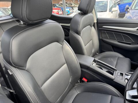 MG ZS 44.5kWh Exclusive Auto 5dr 12