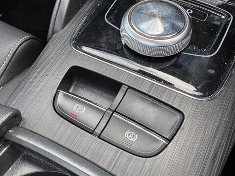 MG ZS 44.5kWh Exclusive Auto 5dr 22