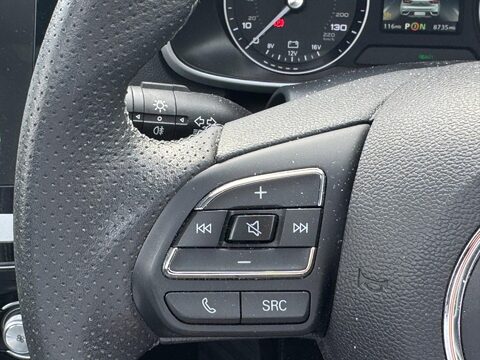 MG ZS 44.5kWh Exclusive Auto 5dr 24