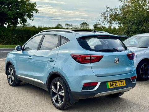 MG ZS 44.5kWh Exclusive Auto 5dr 7
