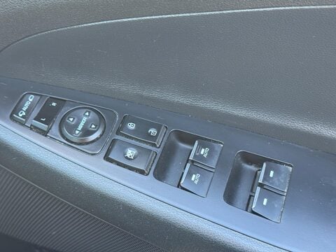 Hyundai TUCSON 1.6 GDi SE Nav Euro 6 (s/s) 5dr 33