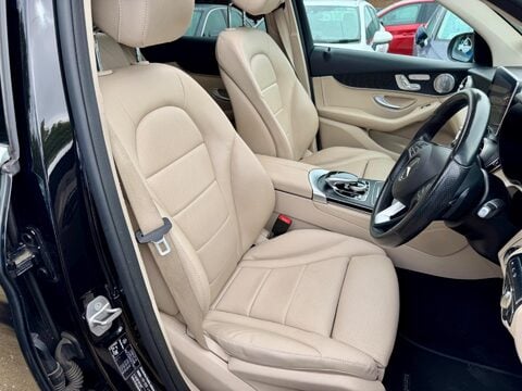 Mercedes-Benz GLC 2.1 GLC250d Sport (Premium Plus) G-Tronic 4MATIC Euro 6 (s/s) 5dr 5