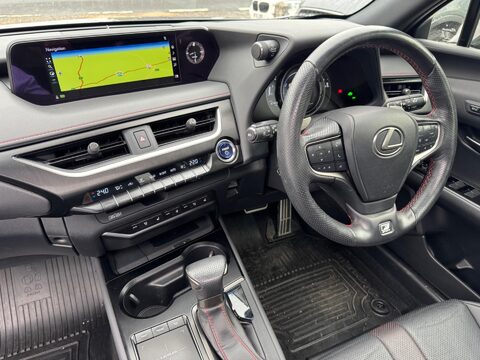 Lexus Ux 2.0 250h F Sport (Premium Plus) E-CVT E-FOUR Euro 6 (s/s) 5dr (Sunroof) 12