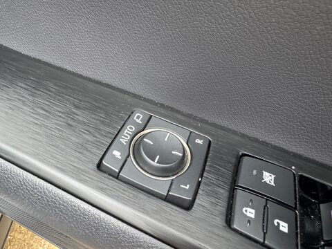 Lexus Ux 2.0 250h F Sport (Premium Plus) E-CVT E-FOUR Euro 6 (s/s) 5dr (Sunroof) 59