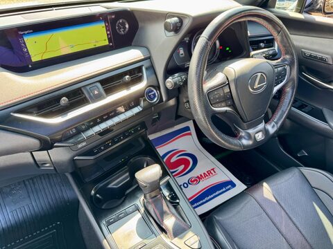 Lexus Ux 2.0 250h F Sport (Premium Plus) E-CVT E-FOUR Euro 6 (s/s) 5dr (Sunroof) 15