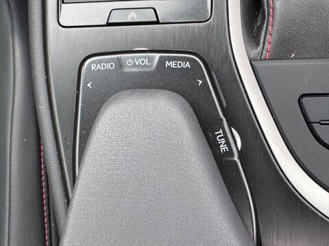 Lexus Ux 2.0 250h F Sport (Premium Plus) E-CVT E-FOUR Euro 6 (s/s) 5dr (Sunroof) 38