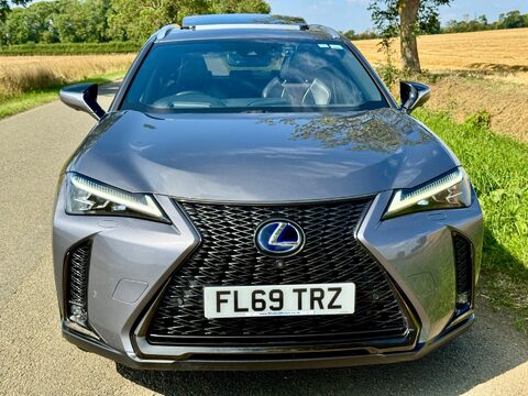 Lexus Ux 2.0 250h F Sport (Premium Plus) E-CVT E-FOUR Euro 6 (s/s) 5dr (Sunroof) 7