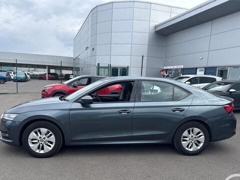 Skoda Octavia 1.5 TSI ACT SE Technology Euro 6 (s/s) 5dr 6