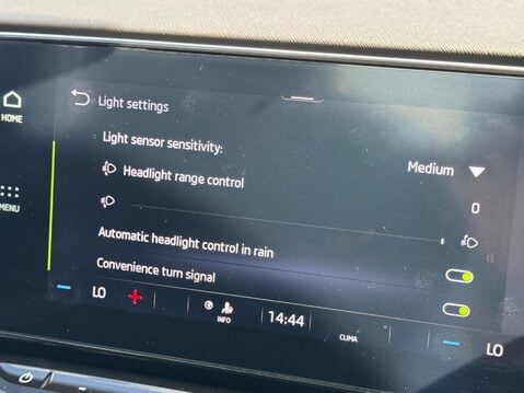 Skoda Octavia 2.0 TDI SE Technology Euro 6 (s/s) 5dr 28