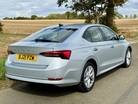 Skoda Octavia 2.0 TDI SE Technology Euro 6 (s/s) 5dr 9