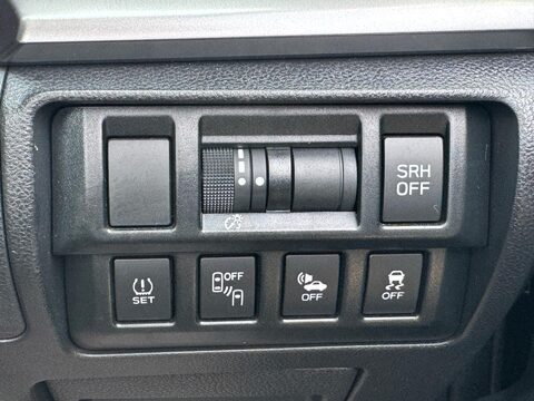 Subaru XV 2.0 i e-Boxer SE Lineartronic 4WD Euro 6 (s/s) 5dr 49