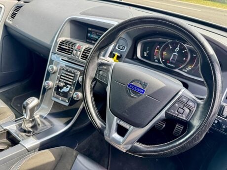 Volvo XC60 2.0 D4 R-Design Euro 6 (s/s) 5dr