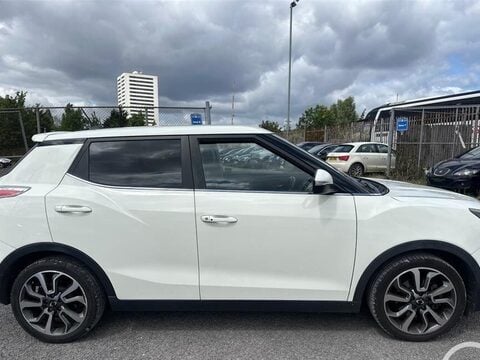 SsangYong Tivoli 1.6 e-XGi ELX Euro 6 (s/s) 5dr 3