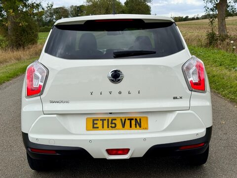 SsangYong Tivoli 1.6 e-XGi ELX Euro 6 (s/s) 5dr 9
