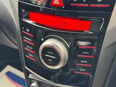 SsangYong Tivoli 1.6 e-XGi ELX Euro 6 (s/s) 5dr 21