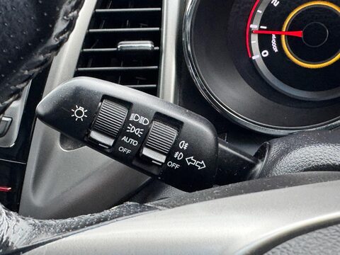 SsangYong Tivoli 1.6 e-XGi ELX Euro 6 (s/s) 5dr 27