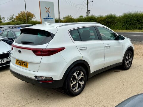 Kia Sportage 1.6 CRDi 2 DCT Euro 6 (s/s) 5dr 3