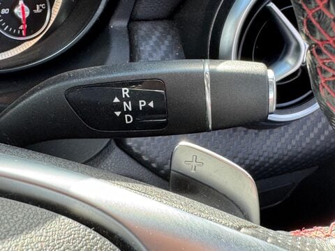 Mercedes-Benz A Class 2.1 A200d AMG Line (Premium) 7G-DCT Euro 6 (s/s) 5dr 36