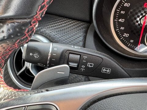 Mercedes-Benz A Class 2.1 A200d AMG Line (Premium) 7G-DCT Euro 6 (s/s) 5dr 35