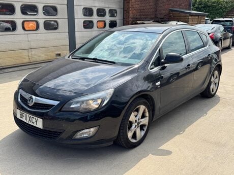 Vauxhall Astra 1.6 16v SRi Euro 5 5dr