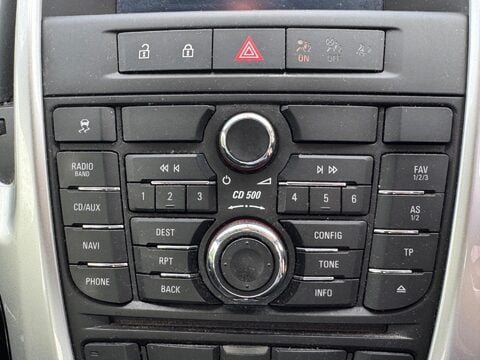 Vauxhall Astra 1.6 16v SRi Euro 5 5dr 14