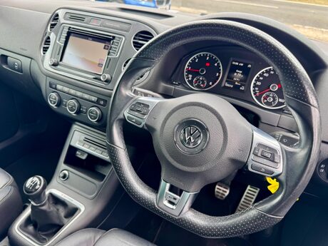 Volkswagen Tiguan 2.0 TDI BlueMotion Tech R-Line Edition 4WD Euro 6 (s/s) 5dr