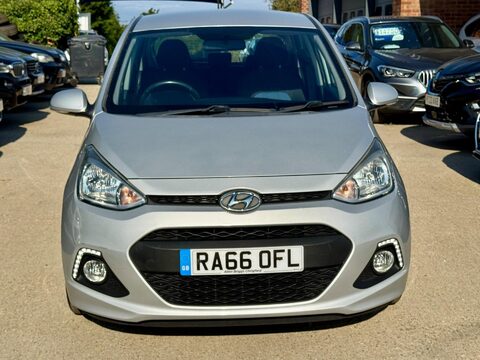 Hyundai i10 1.2 Premium Euro 5 5dr 5