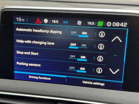 Peugeot 3008 1.6 BlueHDi Allure EAT Euro 6 (s/s) 5dr 18