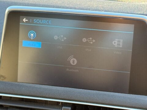 Peugeot 3008 1.6 BlueHDi Allure EAT Euro 6 (s/s) 5dr 22