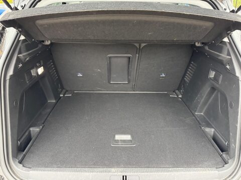Peugeot 3008 1.6 BlueHDi Allure EAT Euro 6 (s/s) 5dr 31