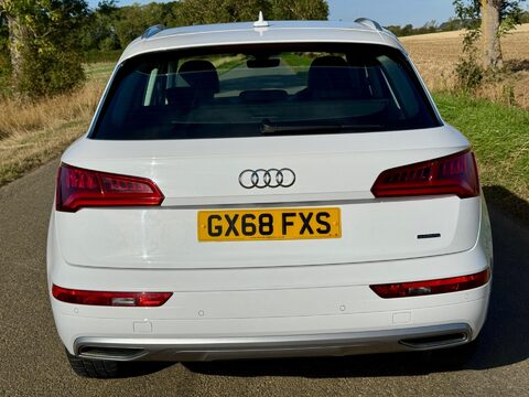 Audi Q5 2.0 TDI 40 Sport S Tronic quattro Euro 6 (s/s) 5dr 10