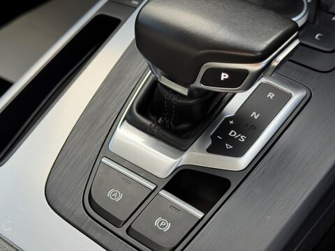 Audi Q5 2.0 TDI 40 Sport S Tronic quattro Euro 6 (s/s) 5dr 34