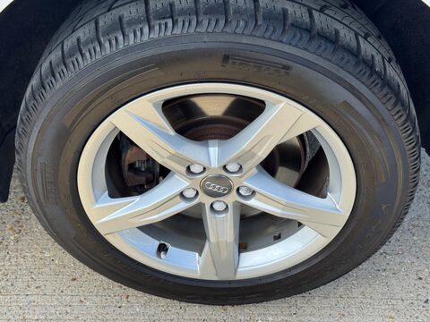 Audi Q5 2.0 TDI 40 Sport S Tronic quattro Euro 6 (s/s) 5dr 54