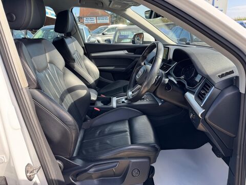 Audi Q5 2.0 TDI 40 Sport S Tronic quattro Euro 6 (s/s) 5dr 4