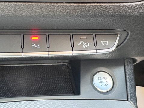 Audi Q5 2.0 TDI 40 Sport S Tronic quattro Euro 6 (s/s) 5dr 31