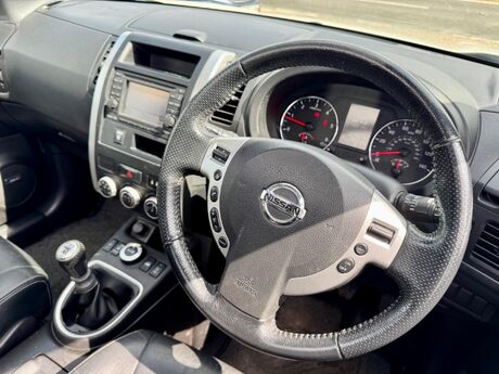 Nissan X-Trail 2.0 dCi Tekna 4WD Euro 5 5dr (AVM)