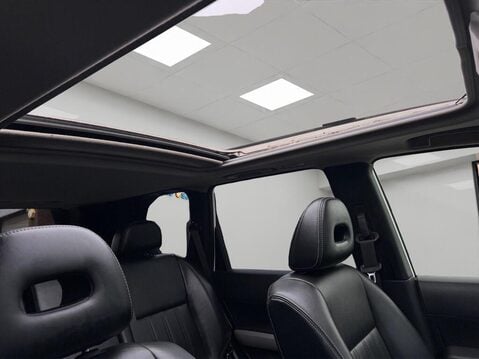 Nissan X-Trail 2.0 dCi Tekna 4WD Euro 5 5dr (AVM) 3